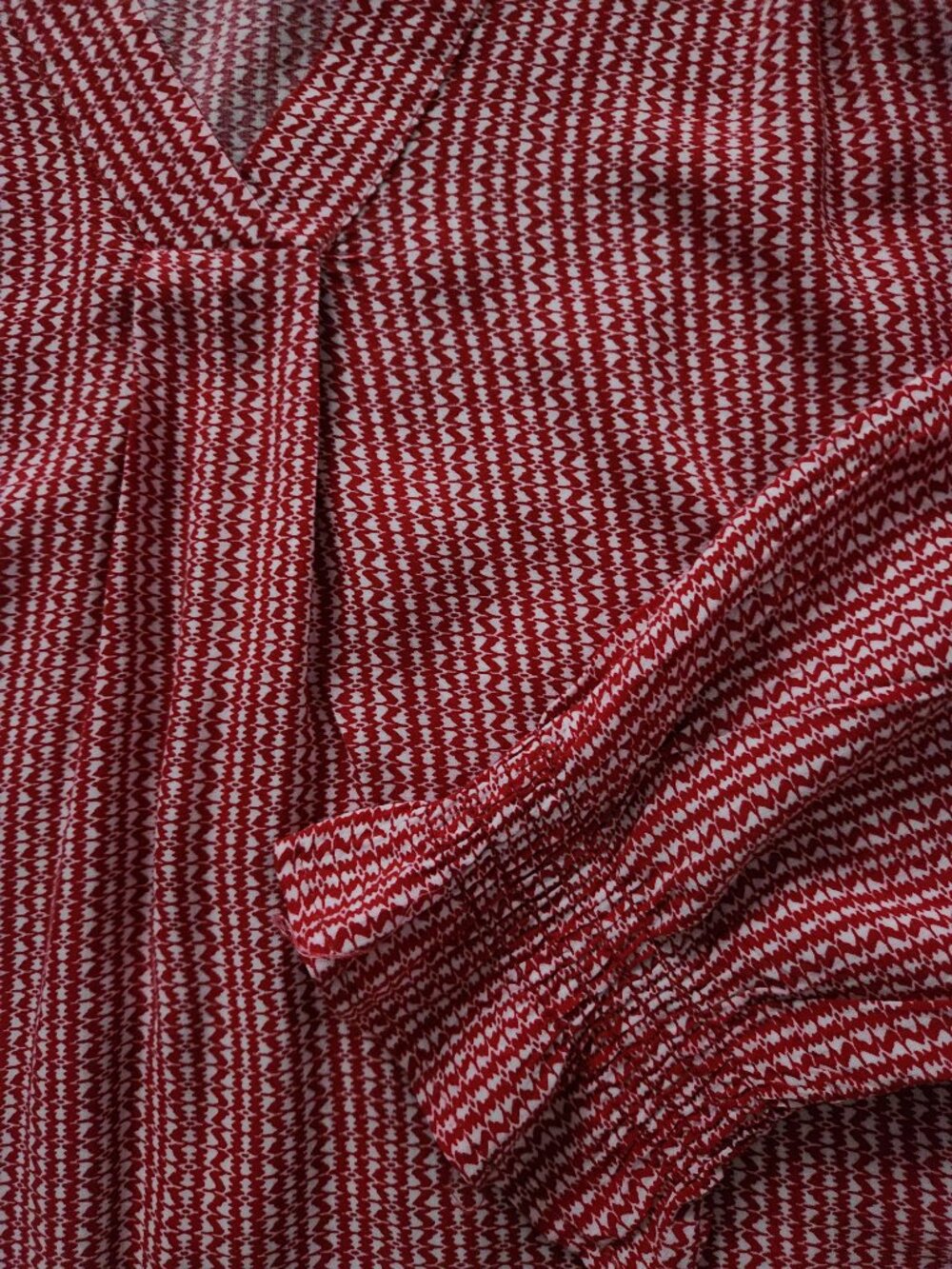 Red Pattern Blouse - Picture 4 of 5